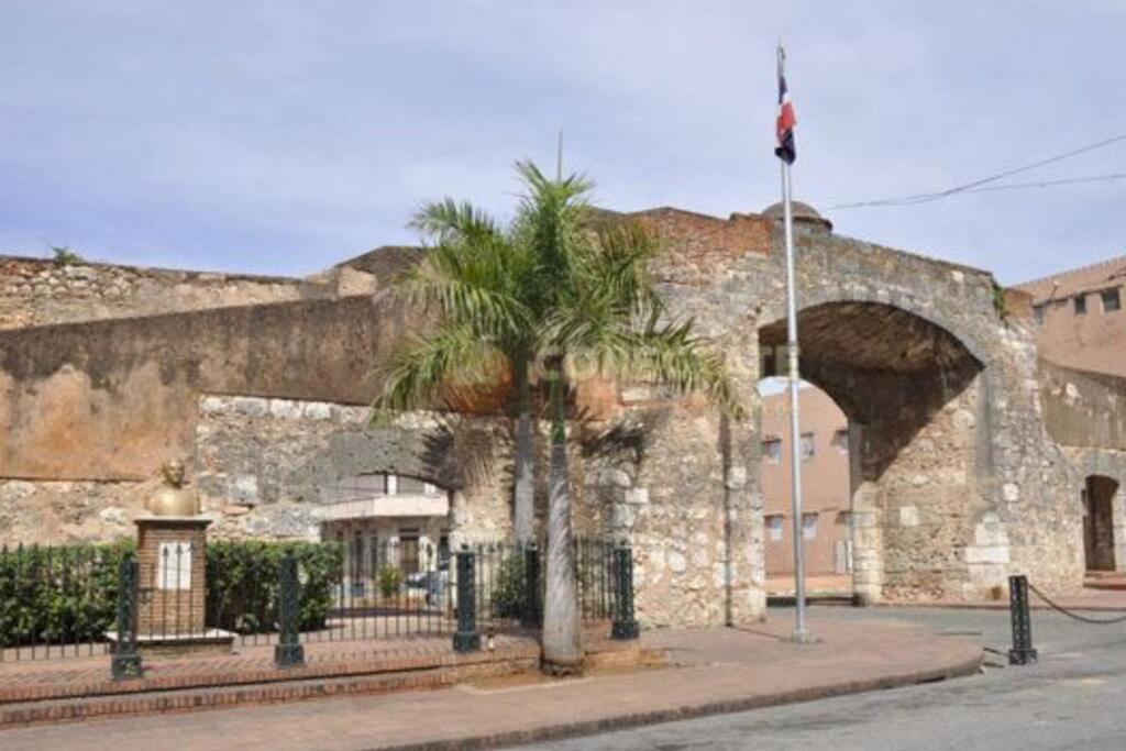 Fabulous Rooftop 2 Colonial Room For 4 Santo Domingo Bagian luar foto